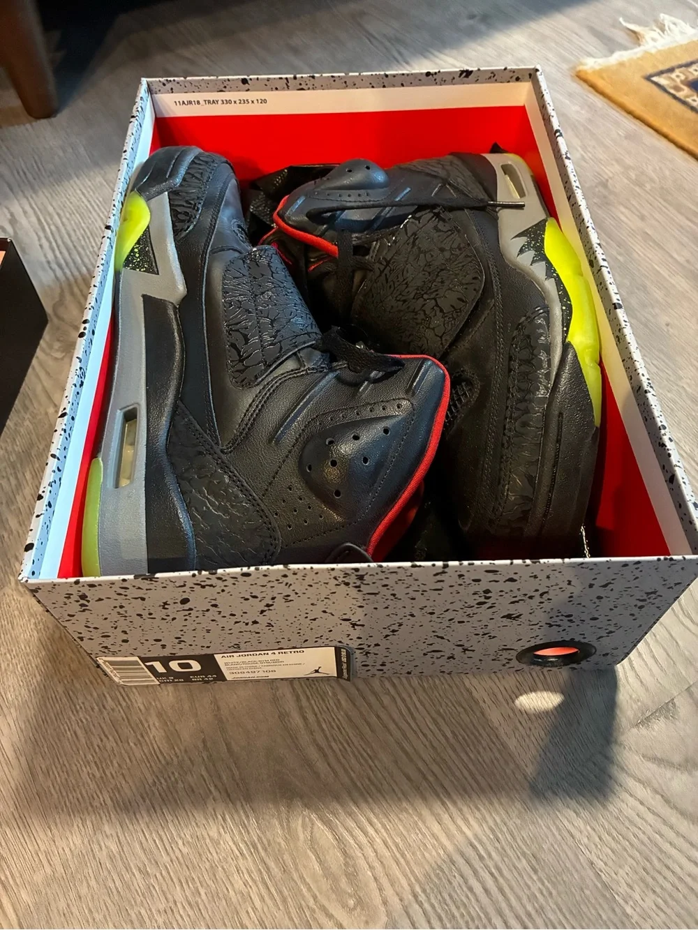 Nike Air Jordan Son of Mars “Marvin the Martian”